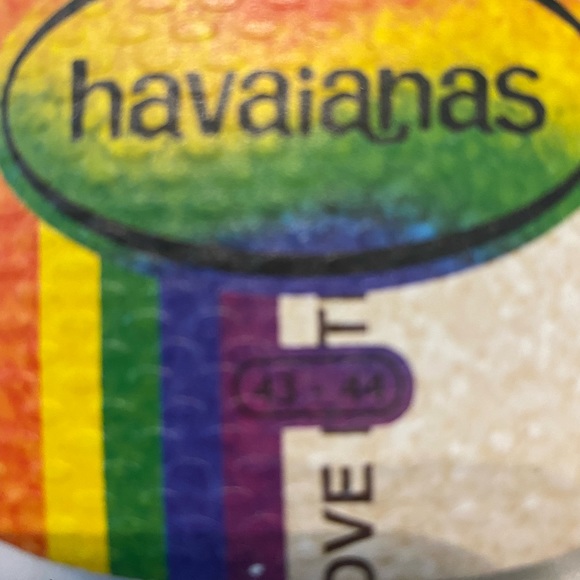 Only way is love rare Havaianas - Picture 3 of 4